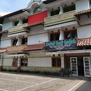 New Bali Indah Hotel Bandung